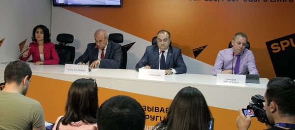 Видеомост Ереван – Москва – Баку на тему: Перспективы российского посредничества в решении Нагорно-Карабахского конфликта - Sputnik Латвия