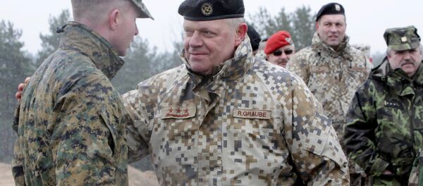 Latvijas Nacionālo Bruņoto spēku komandieris Raimonds Graube. Foto no arhīva Latvijas Nacionālo Bruņoto spēku komandieris Raimonds Graube. Foto no arhīva - Sputnik Latvija