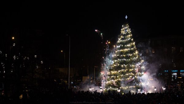 Rietumu kristīgā pasaule svin Kristus dzimšanas svētkus - Sputnik Latvija