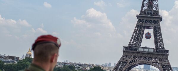 Подготовка к чемпионату Европы по футболу в Париже - Sputnik Latvija