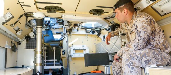 Военная техника армии США в Риге - Sputnik Латвия