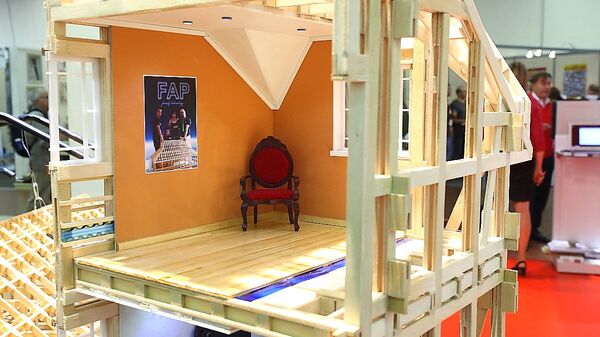 На втором этаже «перелетного» дома На втором этаже «перелетного» дома - Sputnik Латвия