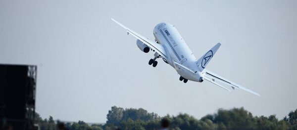 Сухой Суперджет-100 Сухой Суперджет-100 - Sputnik Латвия