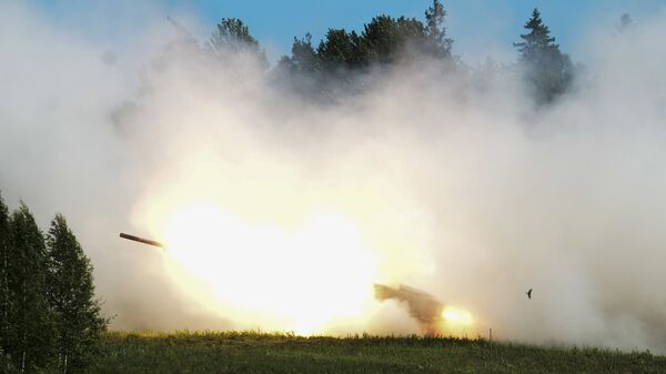 Американские РСЗО HIMARS на учениях в Эстонии - Sputnik Латвия