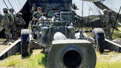 155-мм гаубица M777