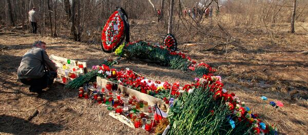 На месте авиакатастрофы под Смоленском. На месте авиакатастрофы под Смоленском. - Sputnik Латвия