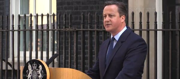 Lielbritānijas jaunais premjerministrs jāieceļ amatā līdz oktobrim Lielbritānijas jaunais premjerministrs jāieceļ amatā līdz oktobrim - Sputnik Latvija