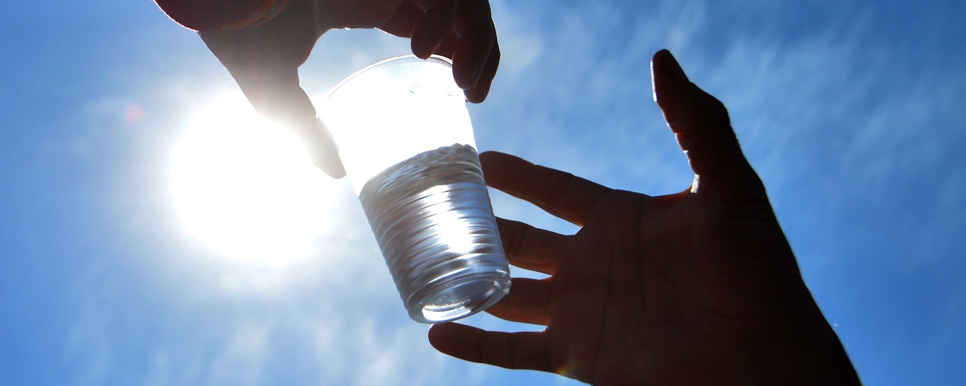 Руки - Sputnik Латвия, 1920, 23.12.2024