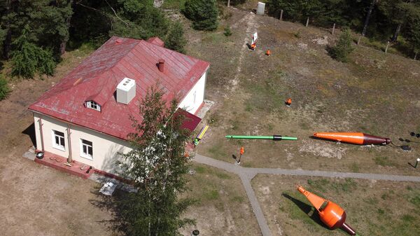 Здание маячников, ставшее уже в новом веке музеем Здание маячников, ставшее уже в новом веке музеем - Sputnik Латвия