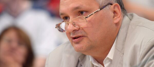 Российский политолог Андрей Суздальцев Российский политолог Андрей Суздальцев - Sputnik Латвия