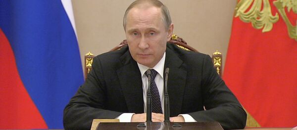 Путин объявил правительству о решении нормализовать отношения с Турцией - Sputnik Латвия