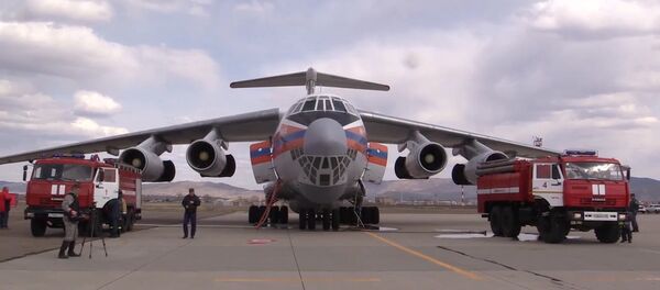 Вылет пропавшего Ил-76 для тушения пожаров в Иркутской области до исчезновения - Sputnik Латвия