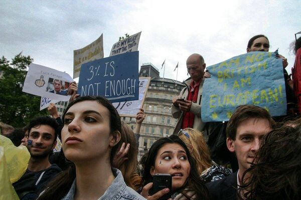 Британская молодежь за ЕС Британская молодежь за ЕС - Sputnik Латвия