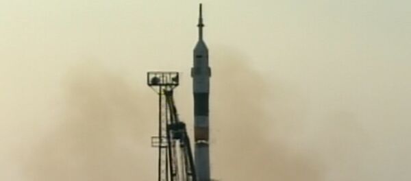 Кадры старта ракеты-носителя с первым кораблем новой серии Союз МС Кадры старта ракеты-носителя с первым кораблем новой серии Союз МС - Sputnik Латвия