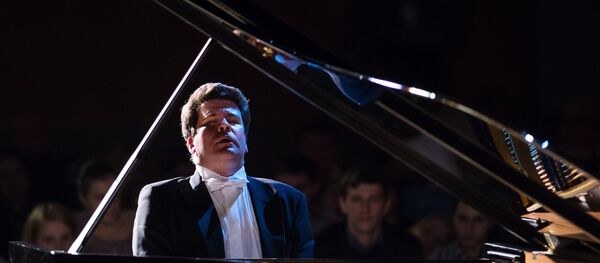Пианист Денис Мацуев - Sputnik Латвия