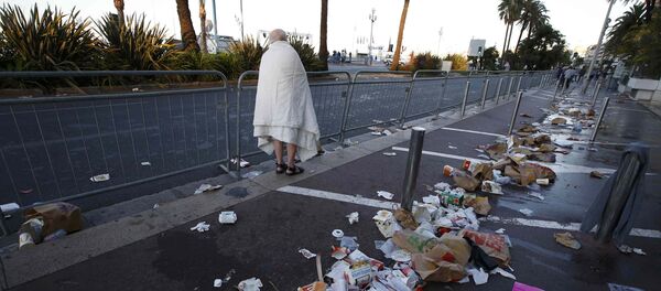 На следующий день после теракта - Sputnik Латвия