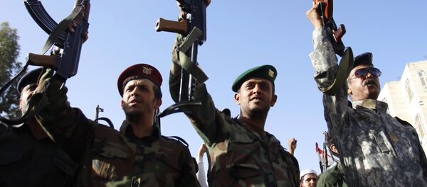 Jemenā. Protesta akcija husītu atbalstam Jemenā. Protesta akcija husītu atbalstam - Sputnik Latvija