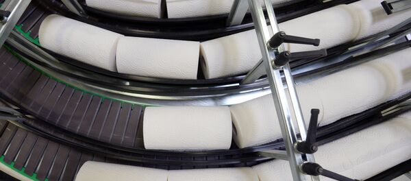 Конвейер с готовой продукцией - Sputnik Латвия