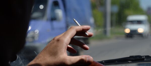 Запрет на курение в общественных местах Запрет на курение в общественных местах - Sputnik Латвия