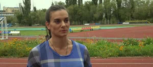 Исинбаева прокомментировала решение CAS по российским легкоатлетам Исинбаева прокомментировала решение CAS по российским легкоатлетам - Sputnik Latvija