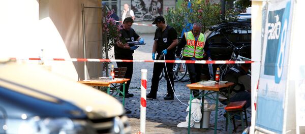 Полиция безопасности на месте взрыва в Ансбах - Sputnik Латвия