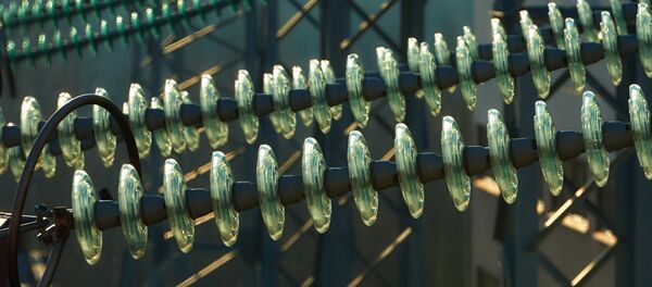 Блоки изоляторов первой электростанции - Sputnik Латвия