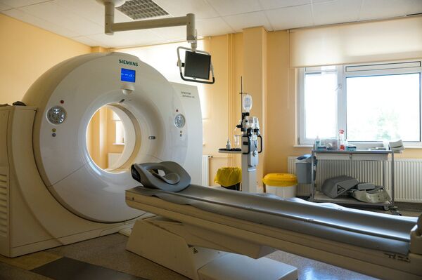 Больница в Валге. Компьютерный томограф - Sputnik Латвия