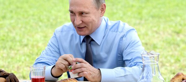 Рабочая поездка президента РФ В. Путина в Тверскую область - Sputnik Латвия