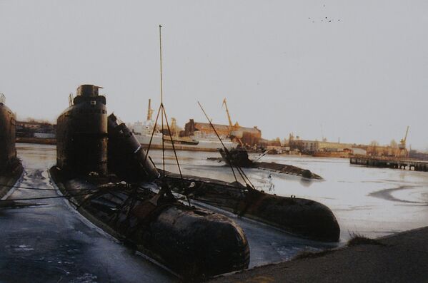 Подводные лодки 629 проекта гниют в Лиепае, 90-е года - Sputnik Латвия