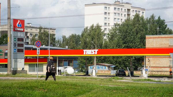 Автозаправочная станция Trest в Риге до ребрендинга Автозаправочная станция Trest в Риге до ребрендинга - Sputnik Латвия