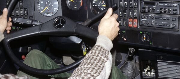 В салоне за рулем автобуса - Sputnik Latvija