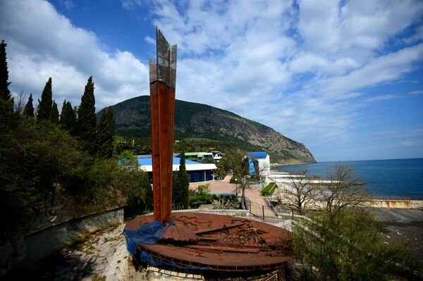 Международный детский центр Артек в Крыму Международный детский центр Артек в Крыму - Sputnik Латвия