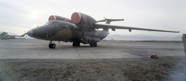 Самолет АН-72 Самолет АН-72 - Sputnik Латвия