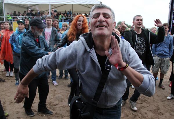 На концерте Вахтанга Кикабидзе в Риге - Sputnik Латвия