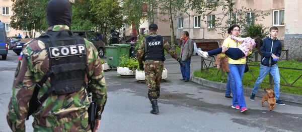 Операция по задержанию кавказских боевиков в Санкт-Петербурге - Sputnik Латвия