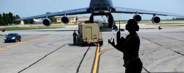 Военнослужащие США на авиабазе Инджирлик, Турция - Sputnik Латвия