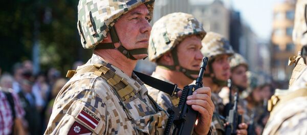 Служащие Земессардзе Служащие Земессардзе - Sputnik Latvija