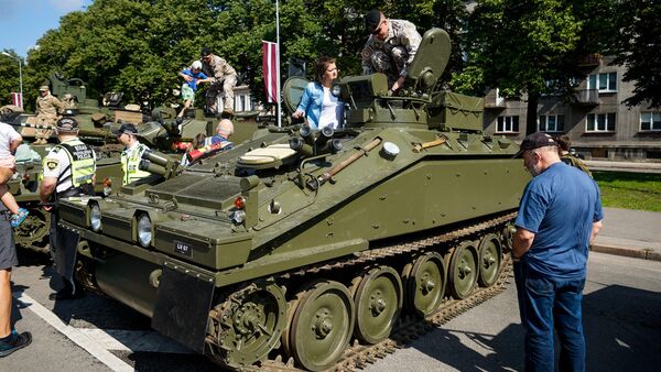 Latvijas armijas bruņutransporteris Pērkons. Foto no arhīva - Sputnik Latvija