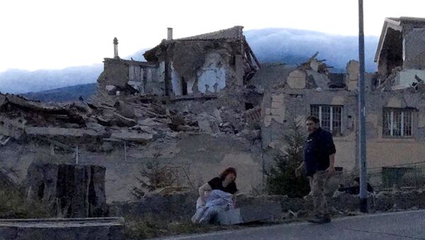 Последствия землетрясения в Италии. Фото с места события - Sputnik Latvija