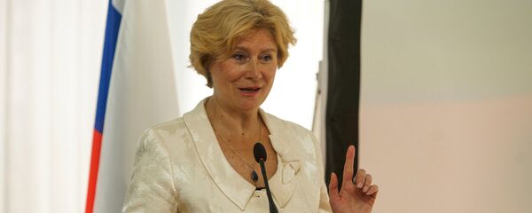 Latvijas Krievu kultūras biedrības priekšsēdētāja un privātskolas direktore Jeļena Matjakubova Latvijas Krievu kultūras biedrības priekšsēdētāja un privātskolas direktore Jeļena Matjakubova - Sputnik Latvija