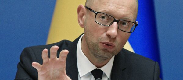 Премьер-министр Украины Арсений Яценюк Премьер-министр Украины Арсений Яценюк - Sputnik Латвия
