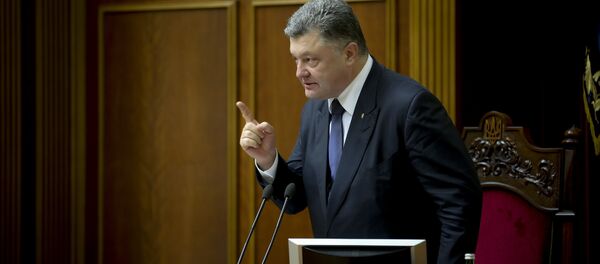 Президент Украины Пётр Порошенко Президент Украины Пётр Порошенко - Sputnik Latvija