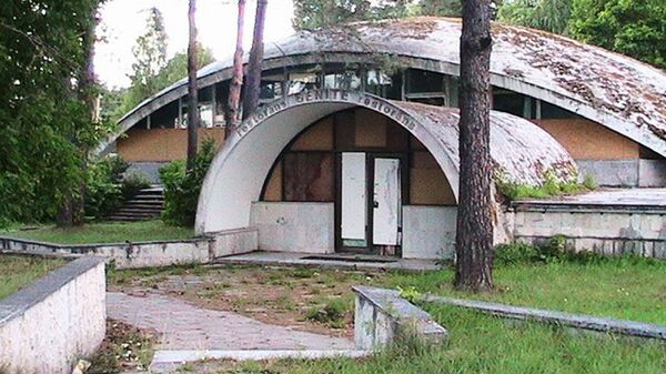 Развалины ресторана Senite на трассе Латвия - Псков - Sputnik Латвия