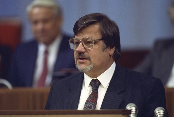 Постоянный представитель Совета Министров Латвии Я.Я.Петерс на V внеочередном съезде народных депутатов СССР - Sputnik Латвия