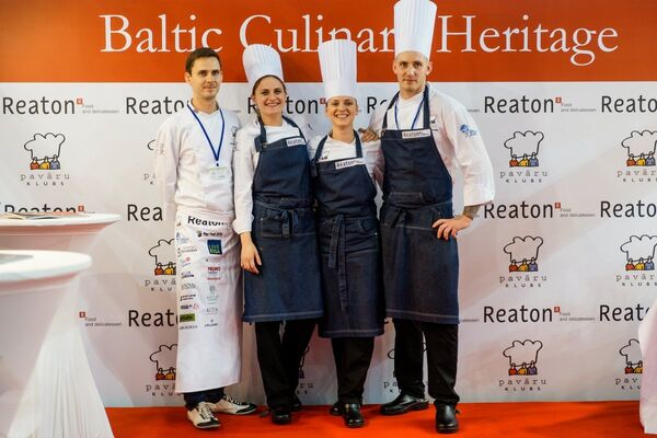 Команда латвийских поваров на конкурсе Baltic Culinary Heritage 2016 - Sputnik Латвия