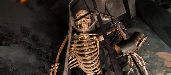 Приключения в комнате квестов Escape Room One в Риге - Sputnik Латвия