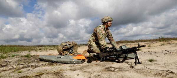 Amerikāņu desants mācību Bayonet Strike laikā Ādažos. Foto no arhīva Amerikāņu desants mācību Bayonet Strike laikā Ādažos. Foto no arhīva - Sputnik Latvija