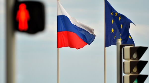 Флаги России и ЕС - Sputnik Латвия