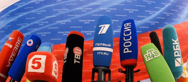 Krievijas telekanālu mikrofoni - Sputnik Latvija