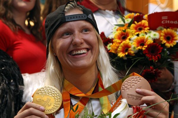 Возвращение паралимпийцев из Рио. Диана Дадзите - Sputnik Латвия